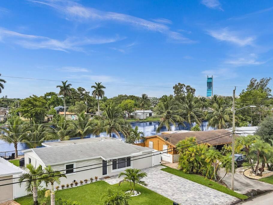 5-Star Lakefront Oasis In Hollywood-Hard Rock Casino Форт-Лодердейл Экстерьер фото