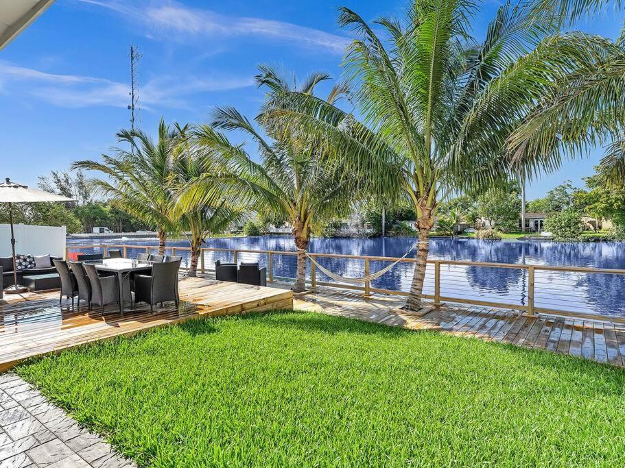 5-Star Lakefront Oasis In Hollywood-Hard Rock Casino Форт-Лодердейл Экстерьер фото